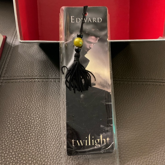 Twilight Saga | Collection Box Set with Bookmark | Stephenie Meyer - Picture 10 of 16